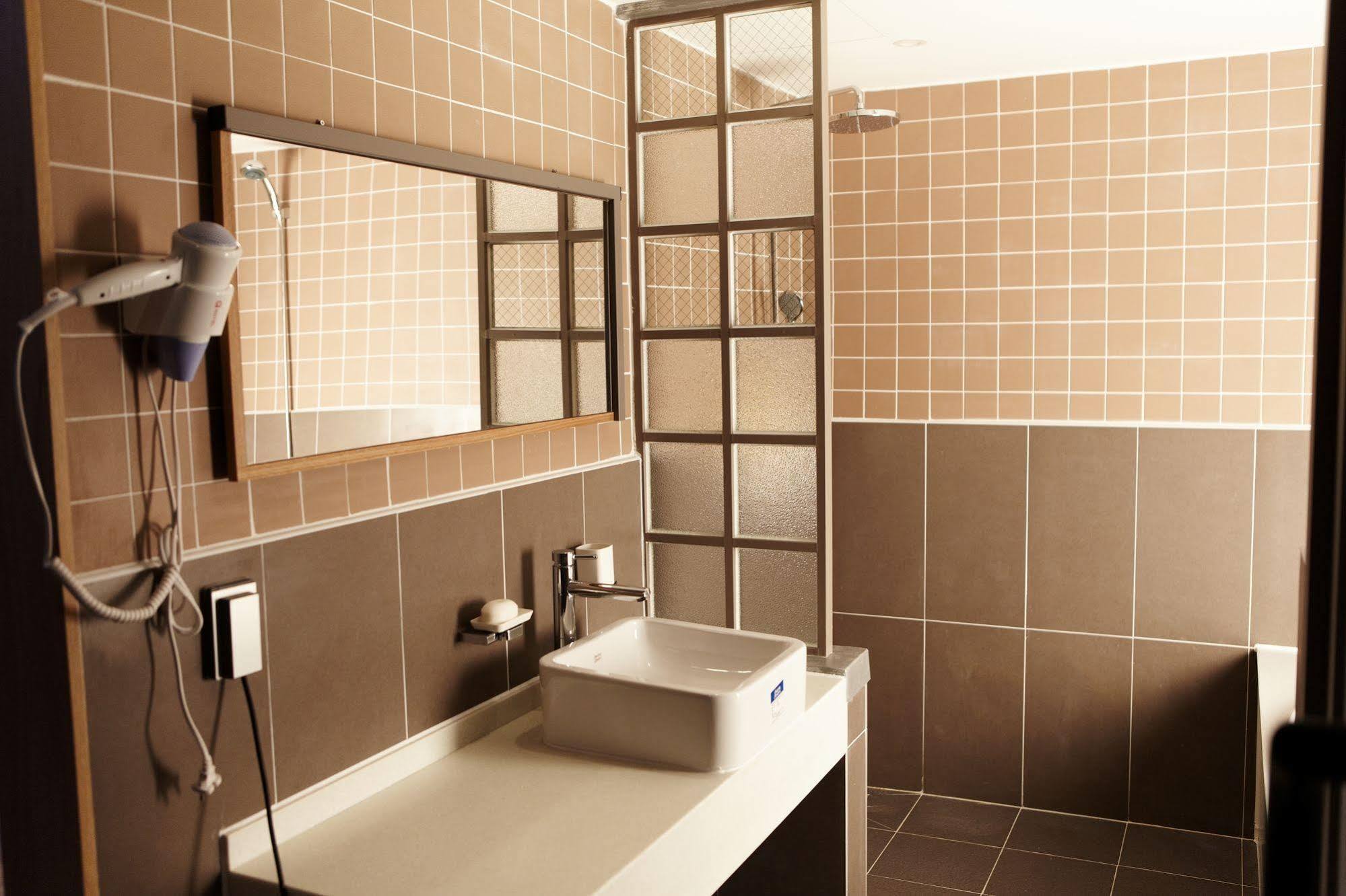 Hotel Q5 Μπουσάν Εξωτερικό φωτογραφία